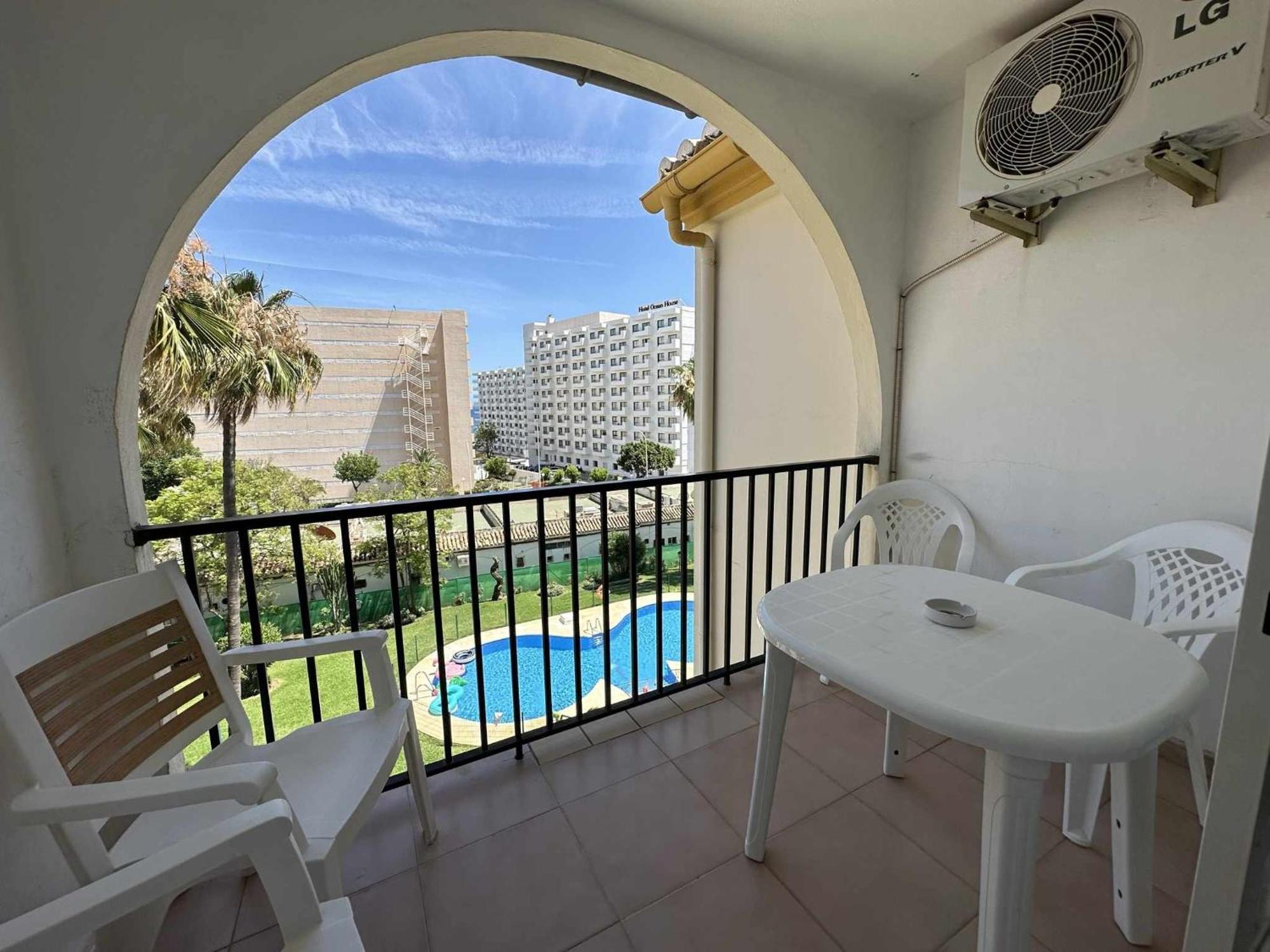 Apartamento La Carihuela A 2 Minutos De La Playa Torremolinos Zewnętrze zdjęcie